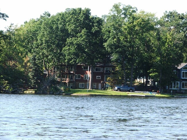 Foto del edificio - 4335 Ormond Dr