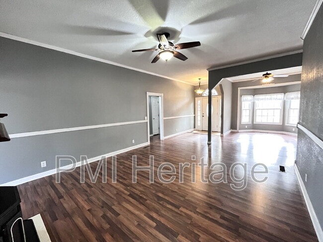 Building Photo - 95 Bassingham Dr