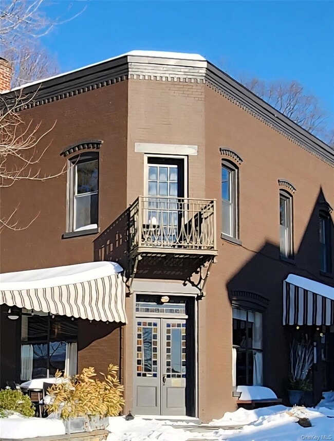 Foto del edificio - 1 Shatzell Ave