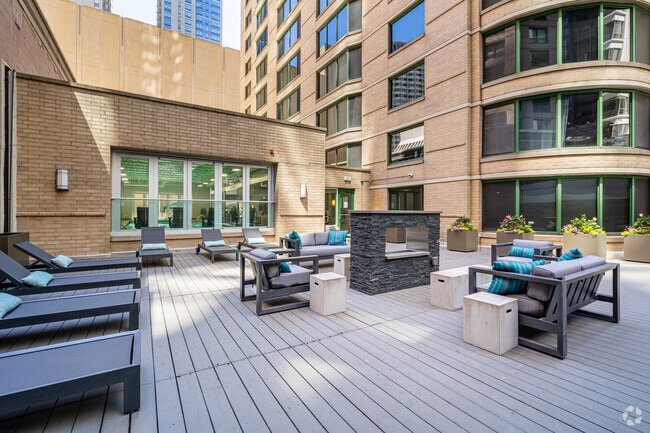 Terraza al aire libre - ReNew Waterside