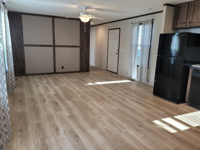 Building Photo - 149 Skyline Dr