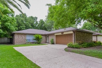 Building Photo - 2797 Tallowood Building Photo - 2797 Tallowood