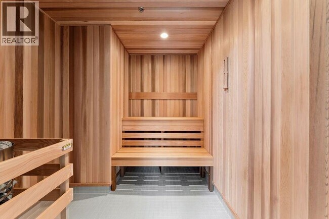 Photo du bâtiment - 6188 Wilson Ave