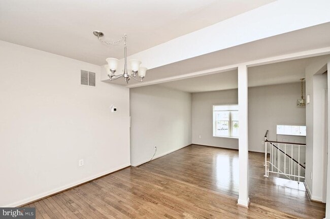 Building Photo - 3804 Brighton Ct