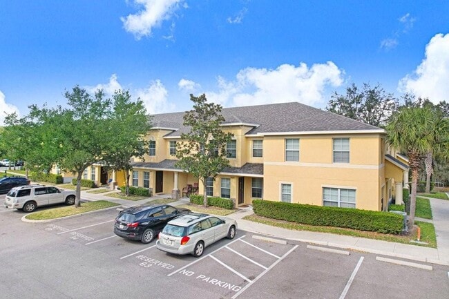 Building Photo - 37669 Aaralyn Rd