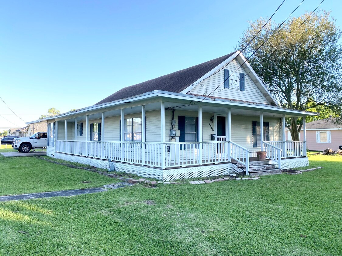 Primary Photo - 2503 Ave G