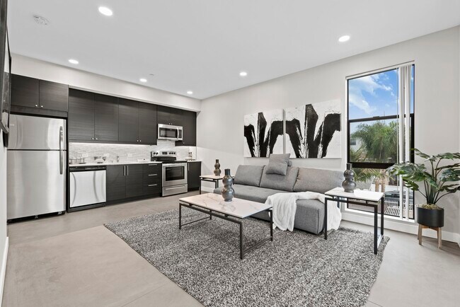 Building Photo - 4195 Kansas Street, Unit 201