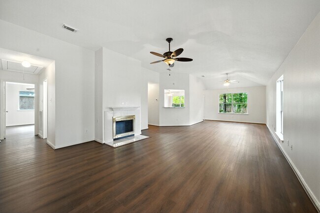 Building Photo - 5047 Riga Ct