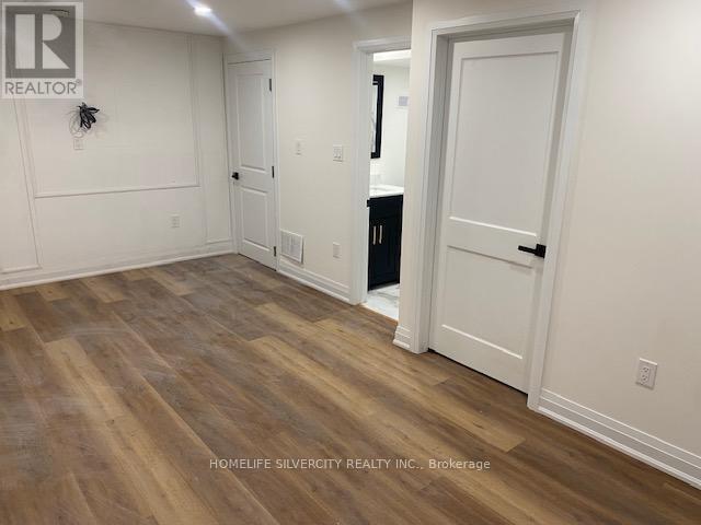 Photo du bâtiment - 12590 Kennedy Rd