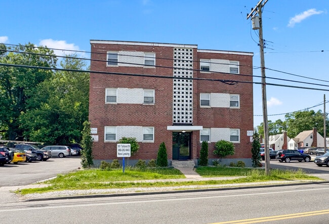 161 Tolland Street - 161-163 Tolland St