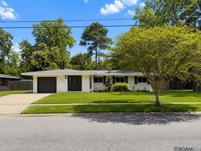 Building Photo - 8245 Rainbow Dr
