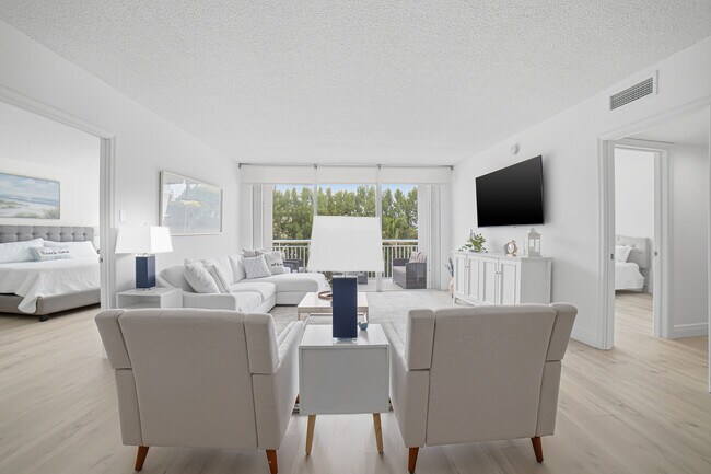 Foto del edificio - 2780 S Ocean Blvd