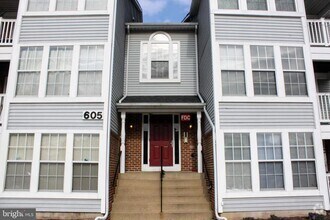 Building Photo - 605 Himes Ave