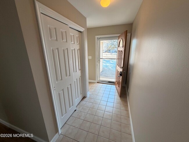 Building Photo - 703 Parkside Ave