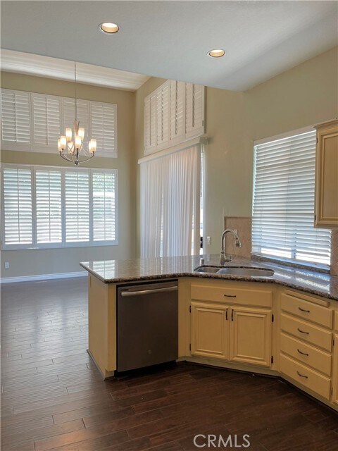 Building Photo - 21 Mirino Dr