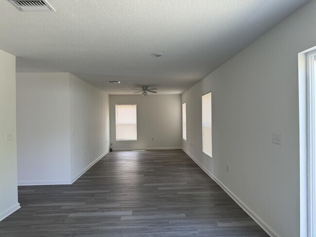 Foto del edificio - 2507 SW 158th Ln Rd