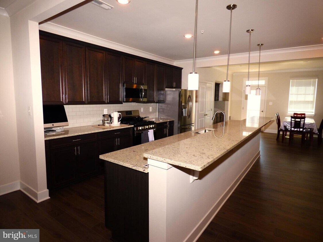 7960 Potter Pl, Elkridge, MD 21075 Townhome Rentals in Elkridge MD