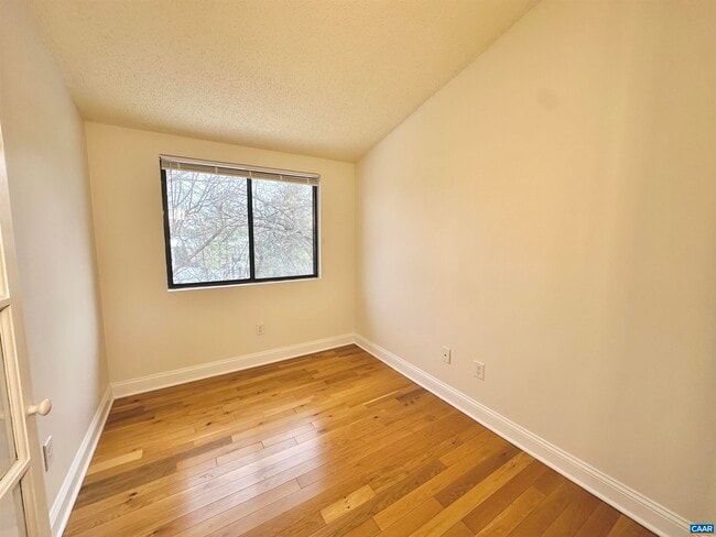 Building Photo - 141 Green Turtle Ln