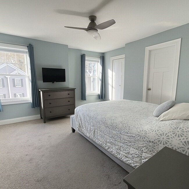 Foto del edificio - 16 Sugar Maple Ln