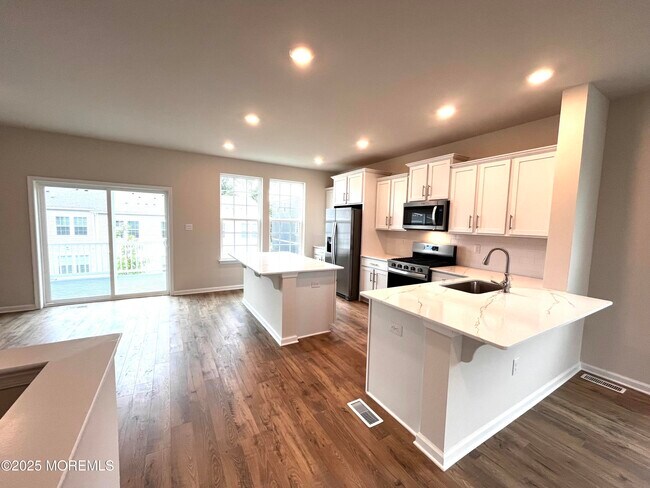Building Photo - 18 Rothbury Ct