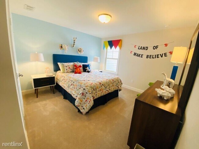 Building Photo - 3 br, 2.5 bath Townhome - 506 Brannon Rd