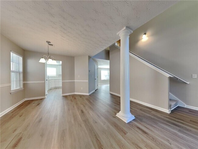 Foto del edificio - 364 Nunnally Dr