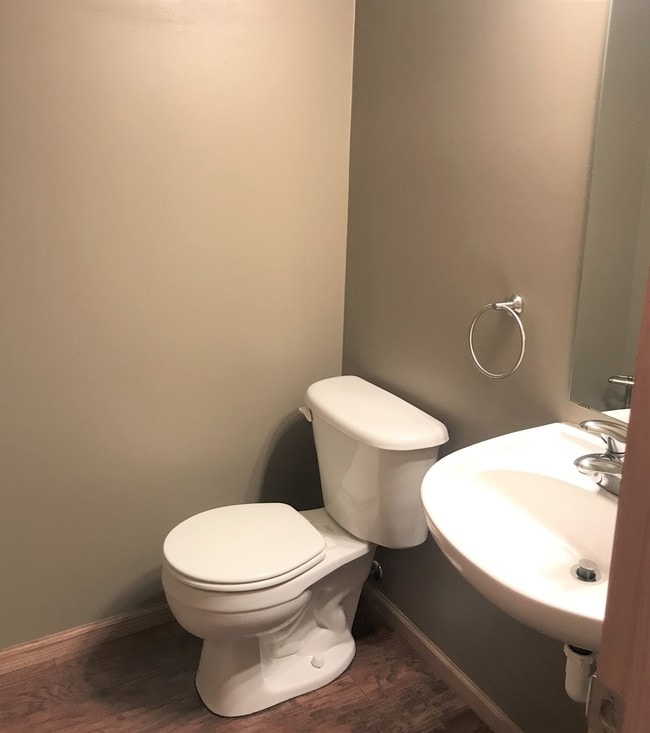 Building Photo - 2138 Willow Trl