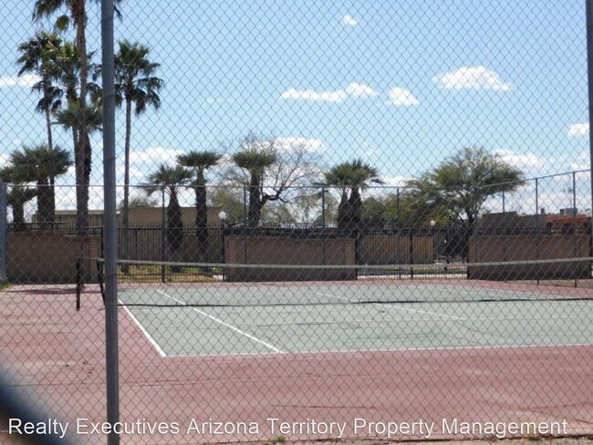 Foto del edificio - 3 br, 2 bath House - 835 S. Pantano Parkway