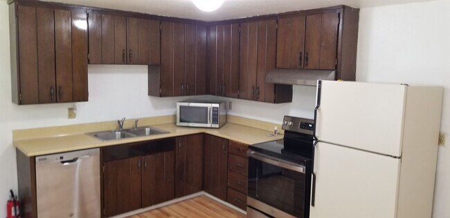 Foto del edificio - 3 br, 2 bath House - 1506 Canyon St