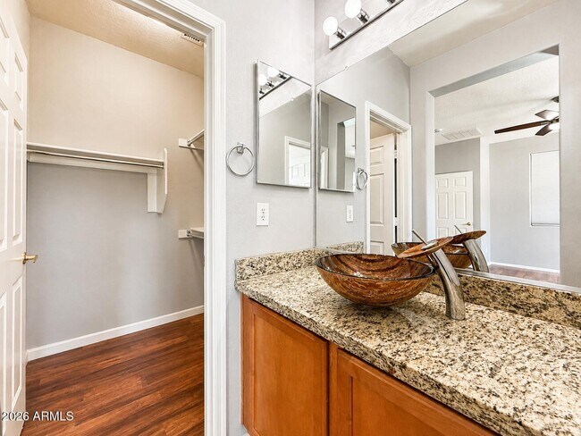 Foto del edificio - 40011 N Panther Creek Ct
