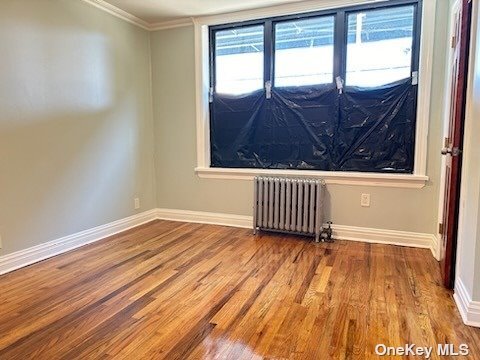 Building Photo - 140 Crescent St.