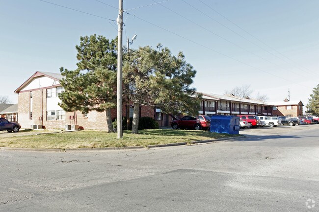 D & S Apartments - SNS Apartments
