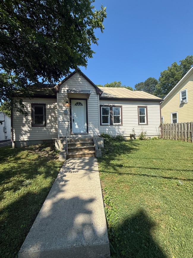 Photo - 307 Welch Rd House