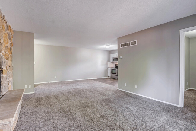 Living rooms feature plush carpeting. - Corinth Valley