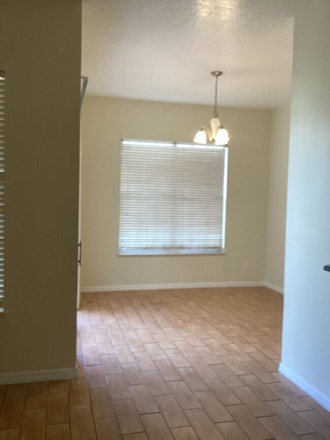 7039 Della Dr, Orlando, FL 32819 House Rental in Orlando, FL