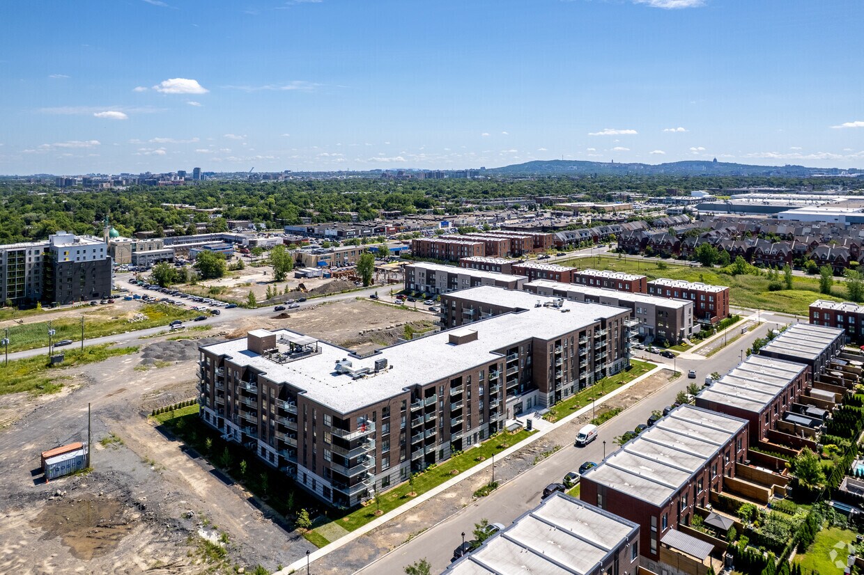 Aerial Photo - 2211 Harry-Halton