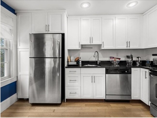 Kitchen - 445 Main St