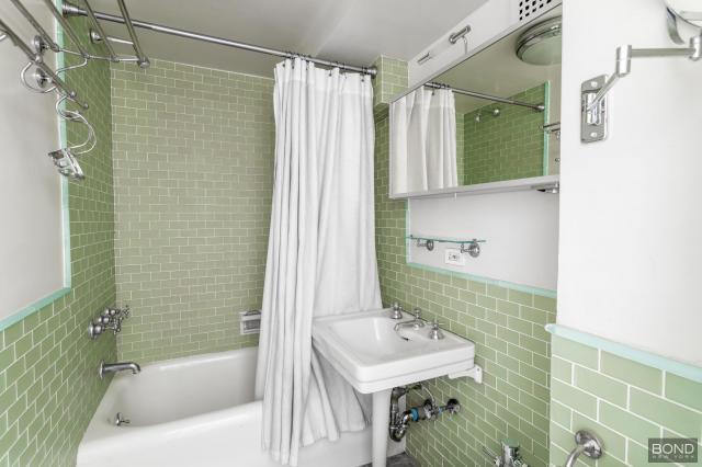 Foto del edificio - 0 bedroom in NEW YORK NY 10017