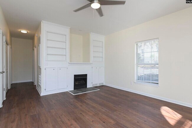 Foto del edificio - 106 Hutto Hill Ln