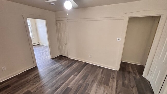 Foto del edificio - 110 E Washington St