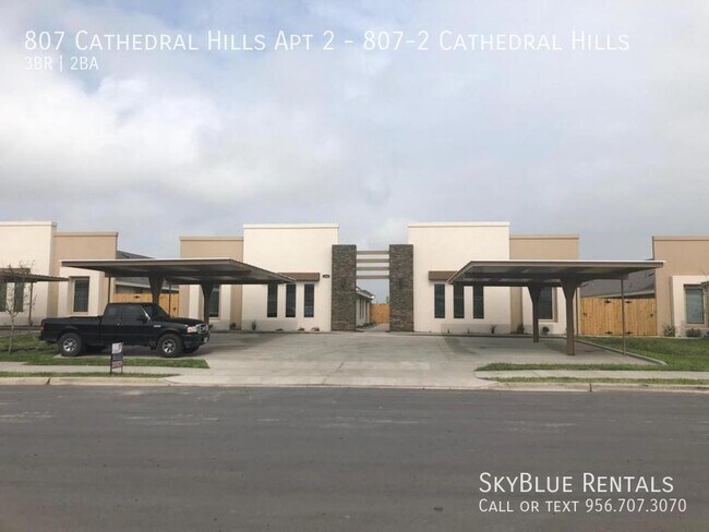 Building Photo - 807 Cathedral, 807-2 Cathedral Hills