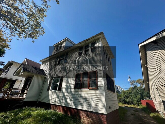 Foto del edificio - 3540 E 154th St