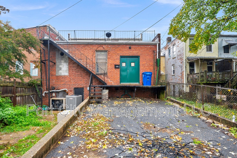 Photo - 4032 Roland Avenue