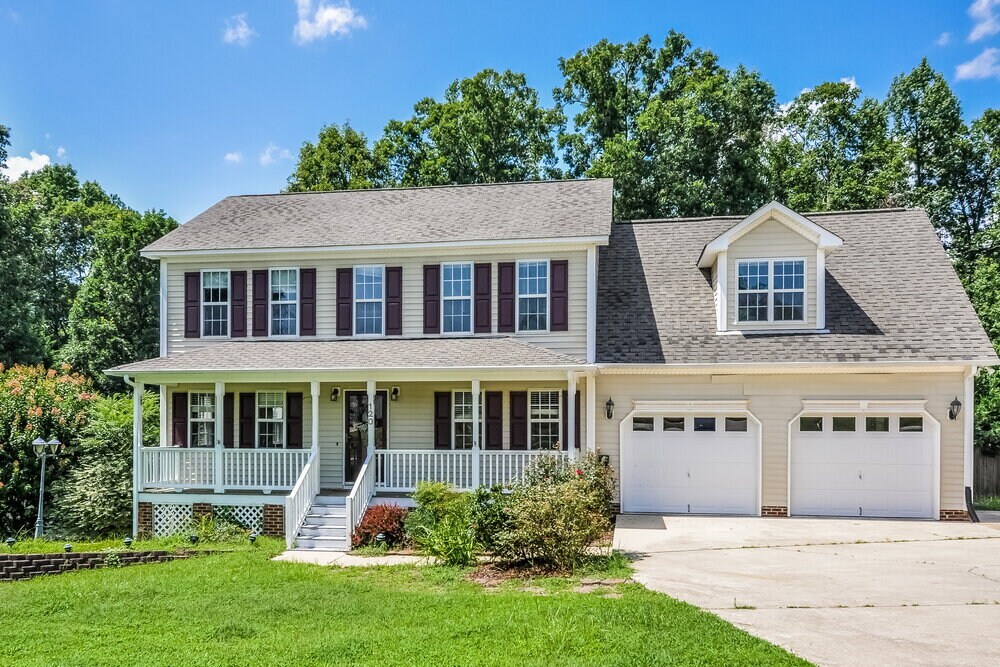 Foto principal - 120 Nightshade Ln
