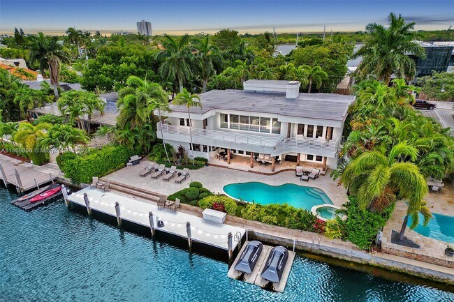 Foto del edificio - 1247 Seminole Dr