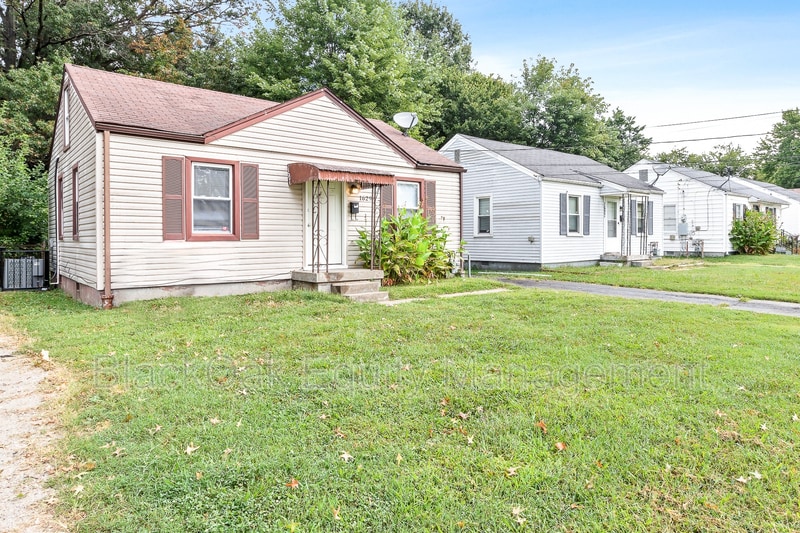 1629 Longfield Ave, Louisville, KY 40215 House Rental in Louisville