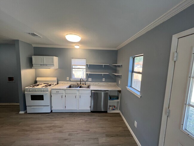 Building Photo - 3112 Pueblo Trail