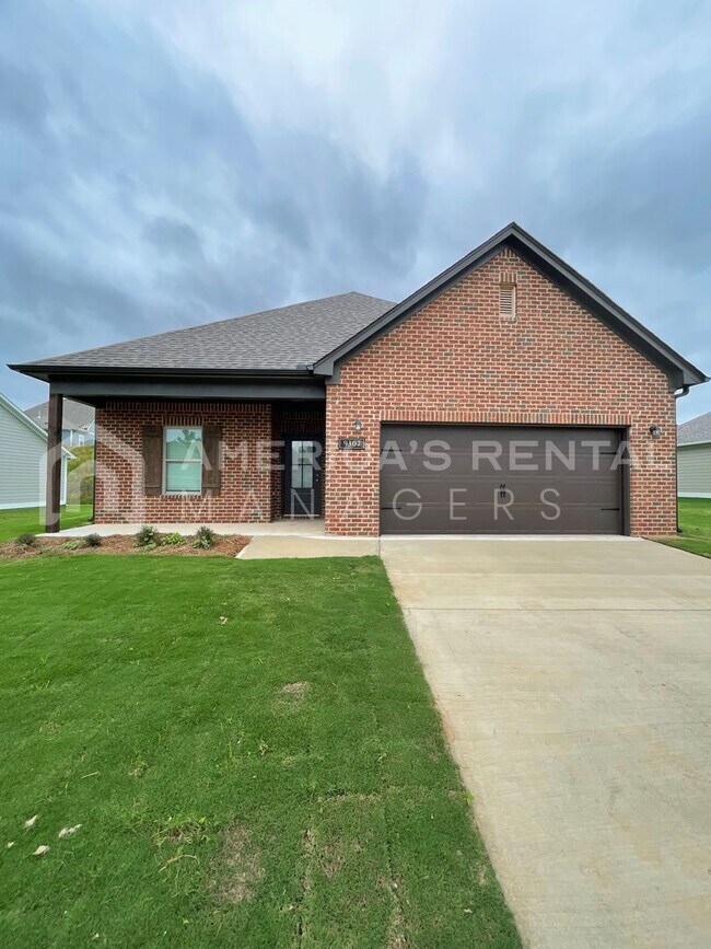Foto del edificio - Home for Rent in Tuscaloosa, AL!!! View with 48 Hours Notice!  DEPOSIT PENDING!!