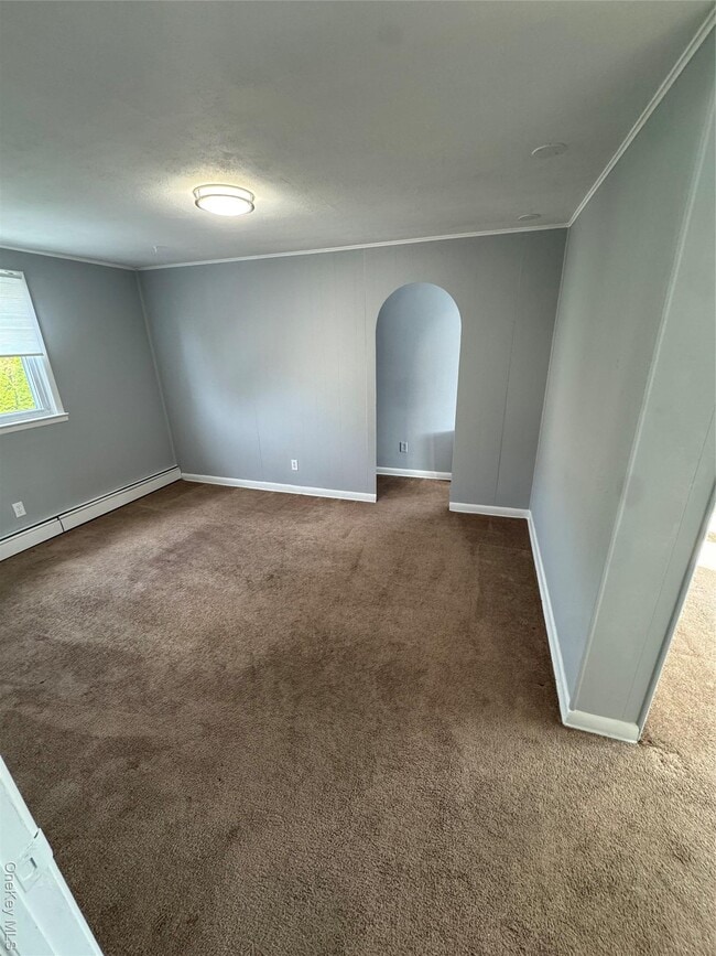 Building Photo - 8 Elmira St