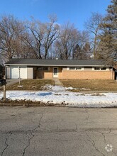 Building Photo - 4720 Cayuga Rd